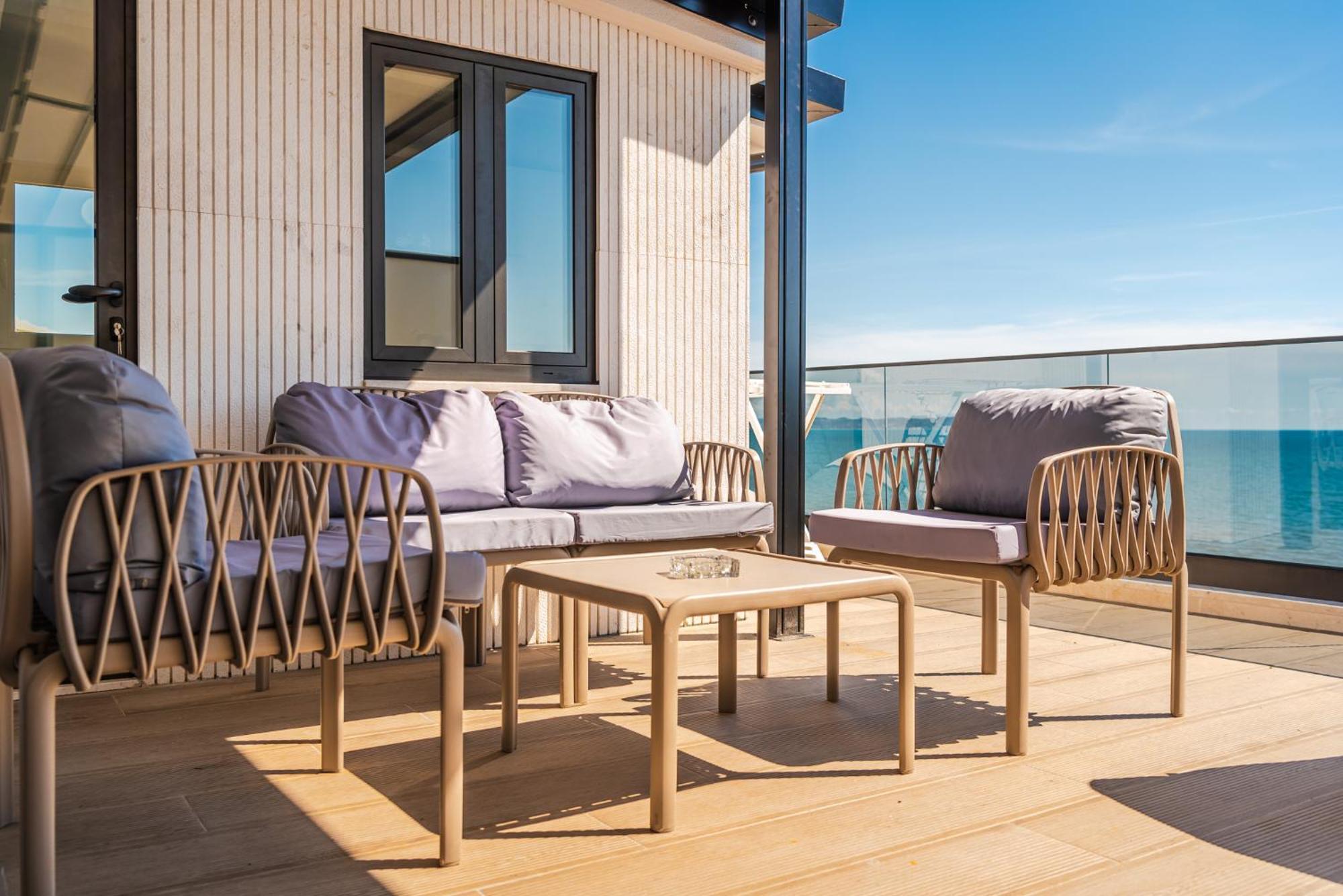Sea View Apartments Eldo Durrës Eksteriør billede