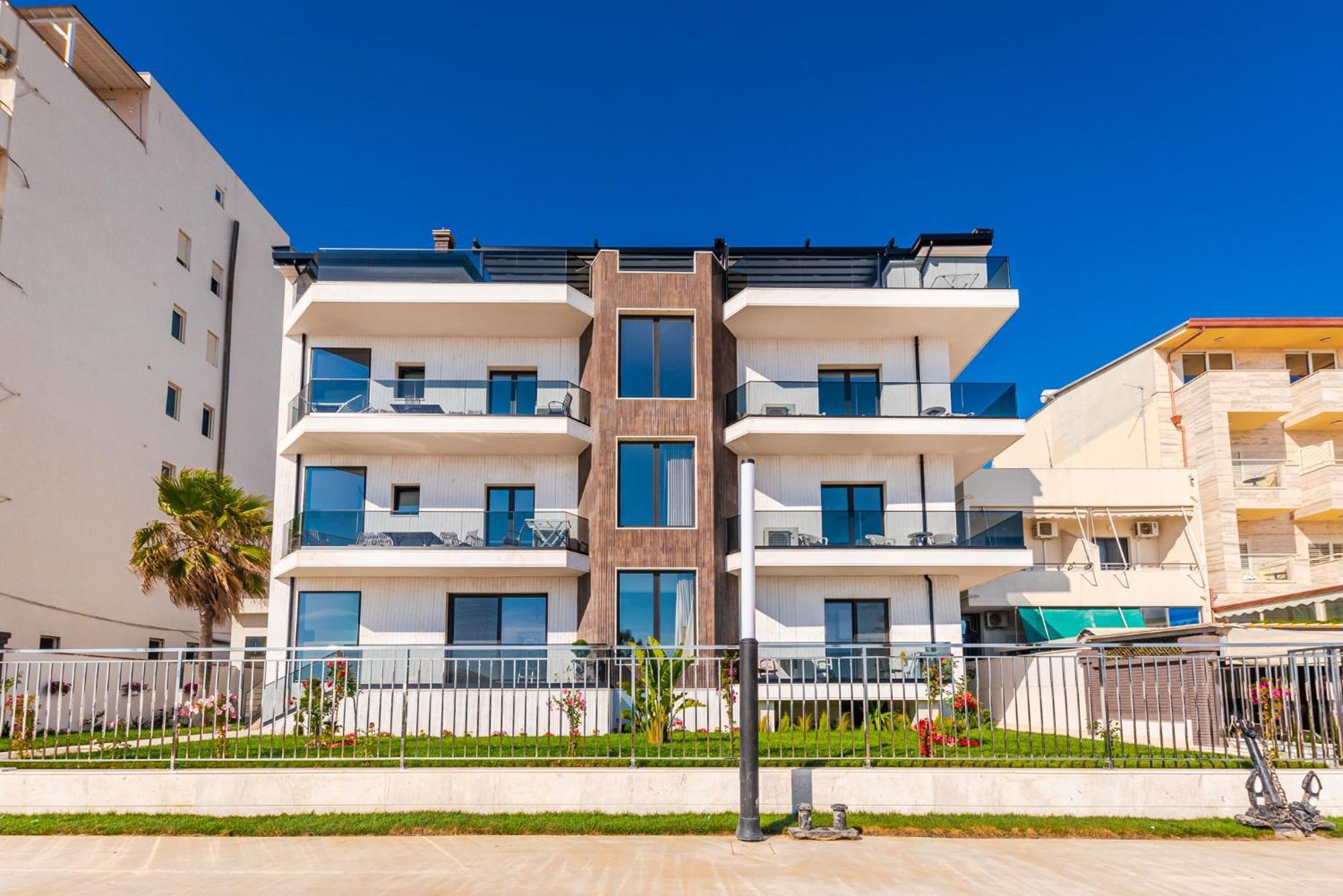 Sea View Apartments Eldo Durrës Eksteriør billede