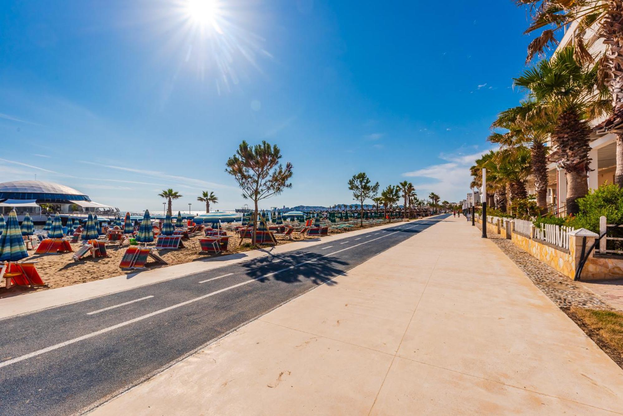 Sea View Apartments Eldo Durrës Eksteriør billede